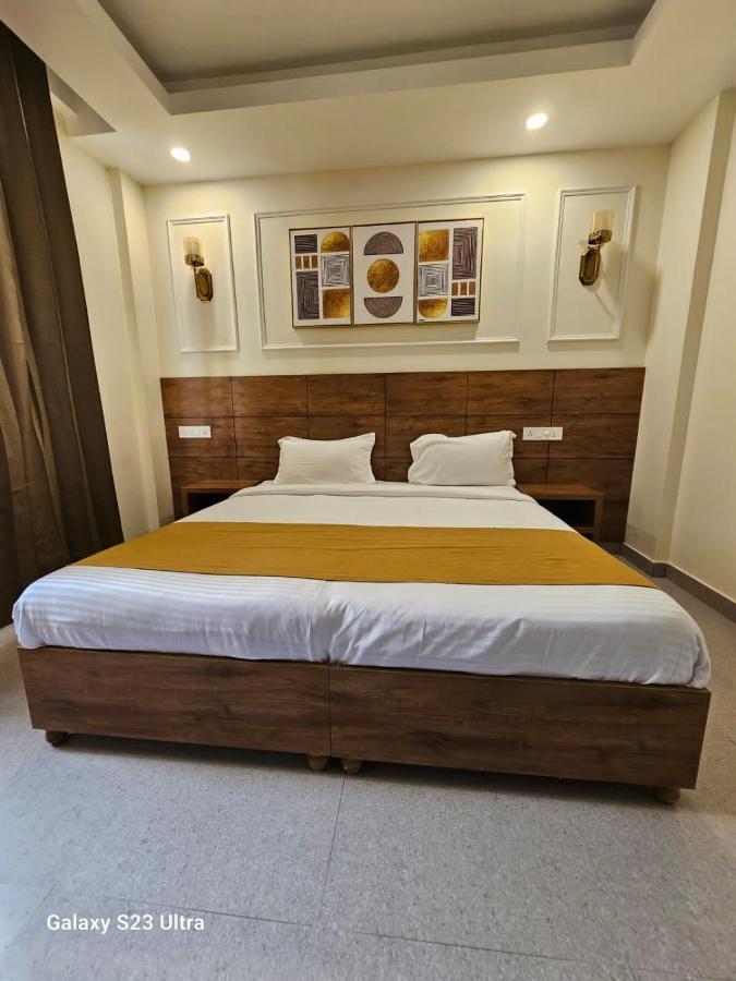 Hotel Nirvana Bliss, Behind Parmarth Niketan Rishīkesh المظهر الخارجي الصورة