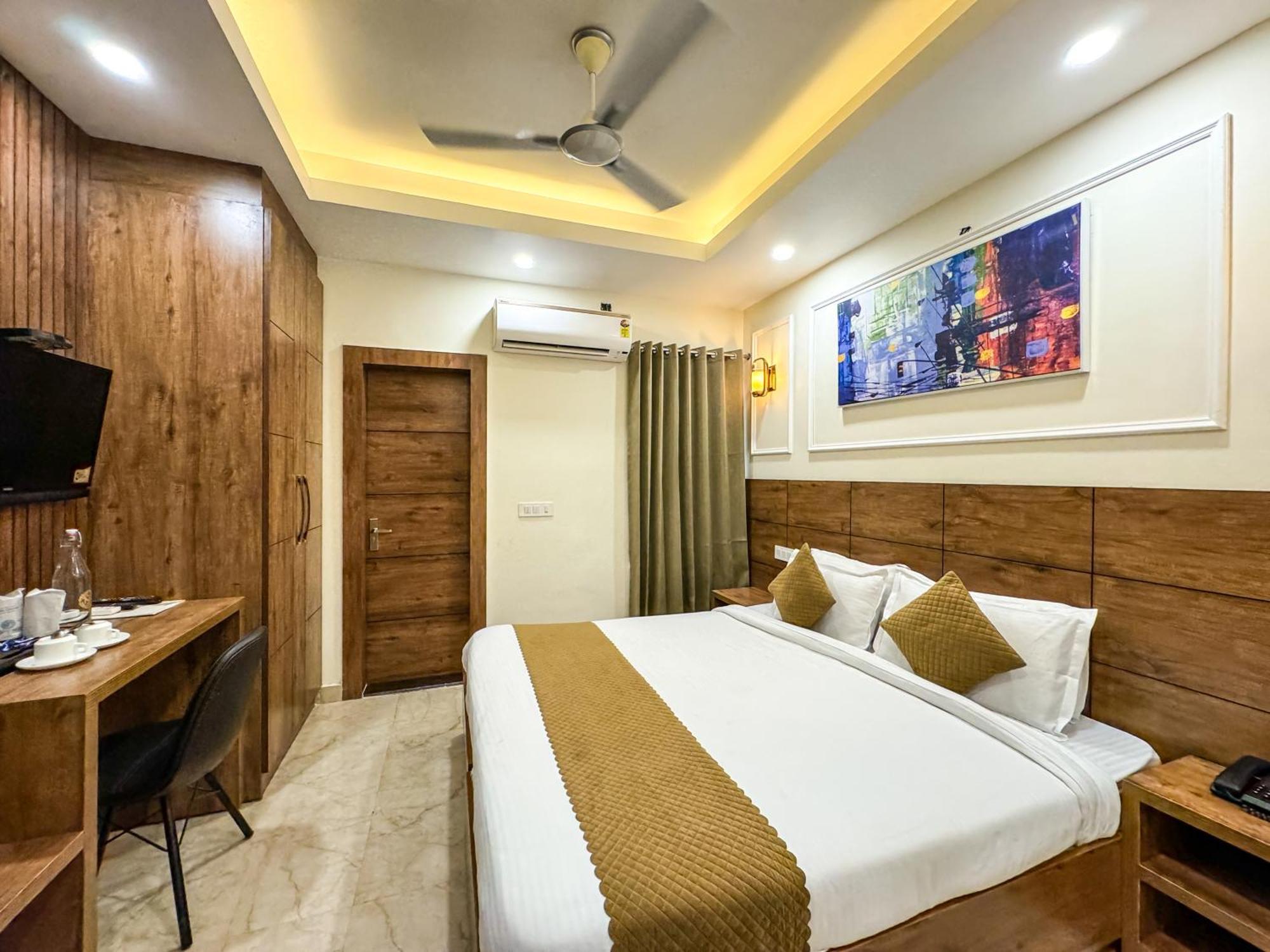 Hotel Nirvana Bliss, Behind Parmarth Niketan Rishīkesh المظهر الخارجي الصورة